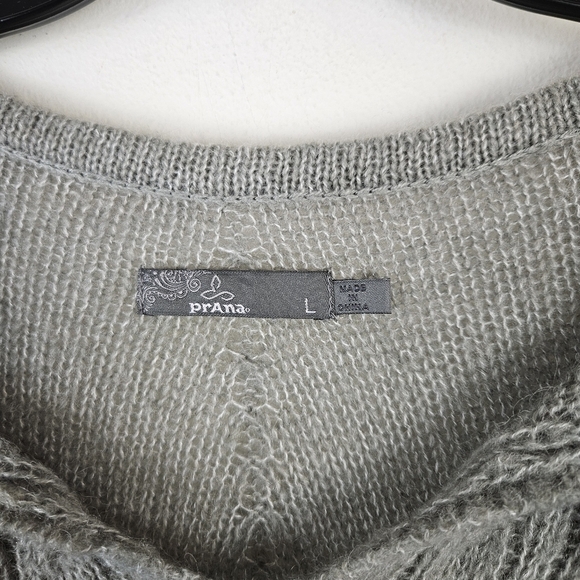 Prana Size Large Shelby Poncho Sweater Gray Knit Wool Blend Yoga Fringe - Picture 4 of 7